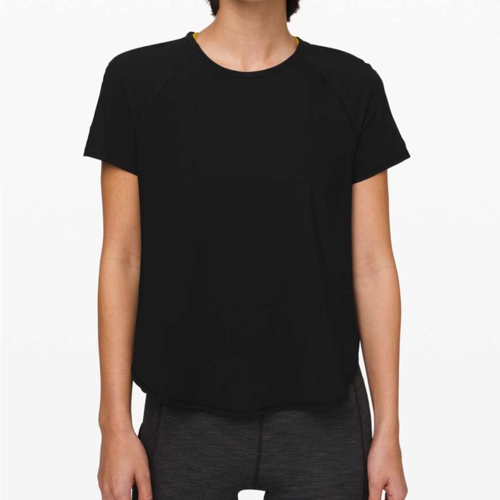 Lululemon Strong Rays Short Sleeve size 4